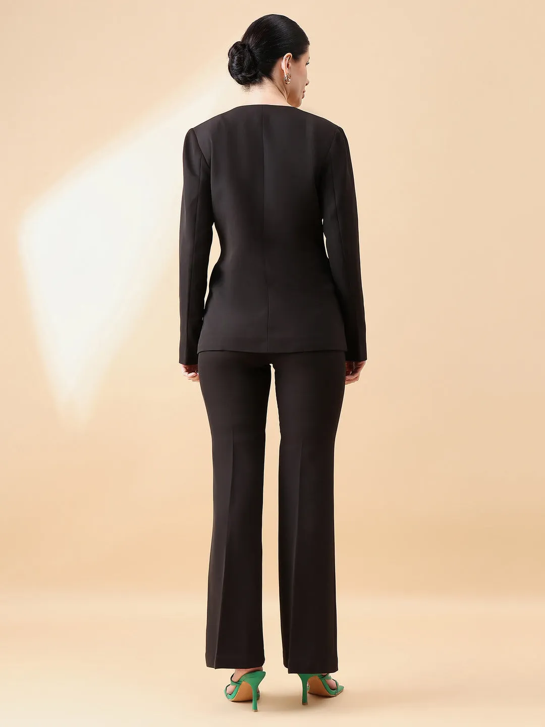 Black Polyester Lapel Less Stretch Pant Suit