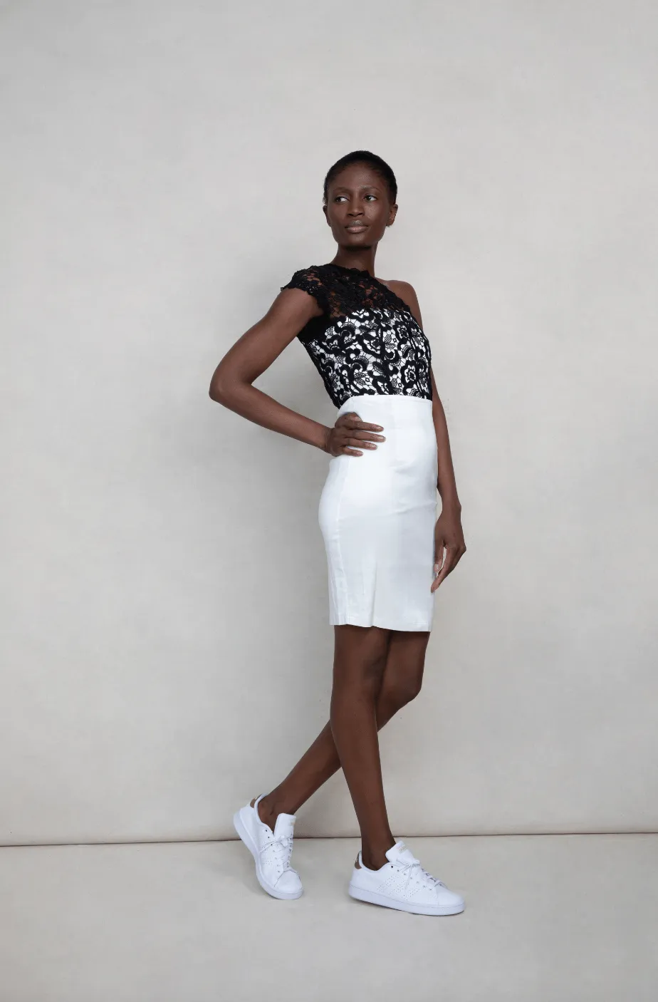 Choko's off-white  Cocktail Dress