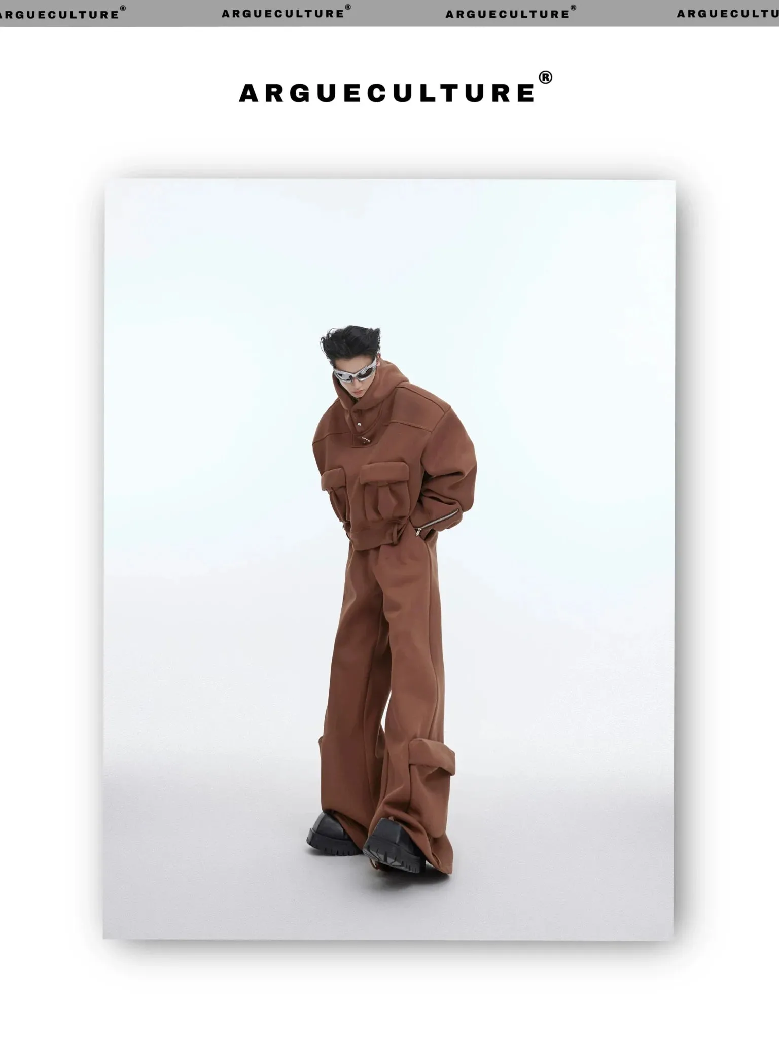 Deconstructed Heavy Hoodie with Large Pockets and Casual Sports Set