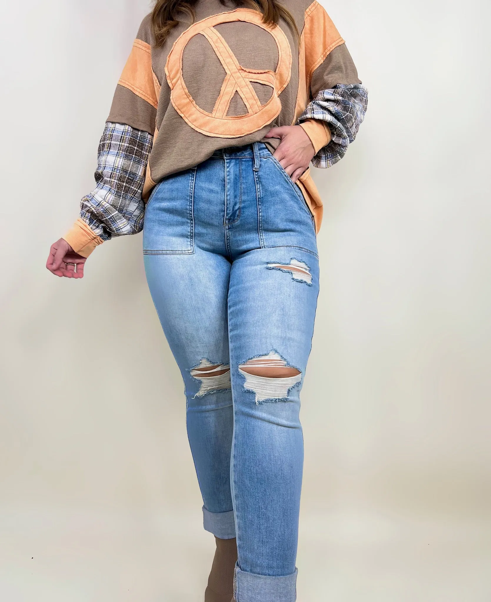 Hey Girl Boyfriend Jeans by Judy Blue