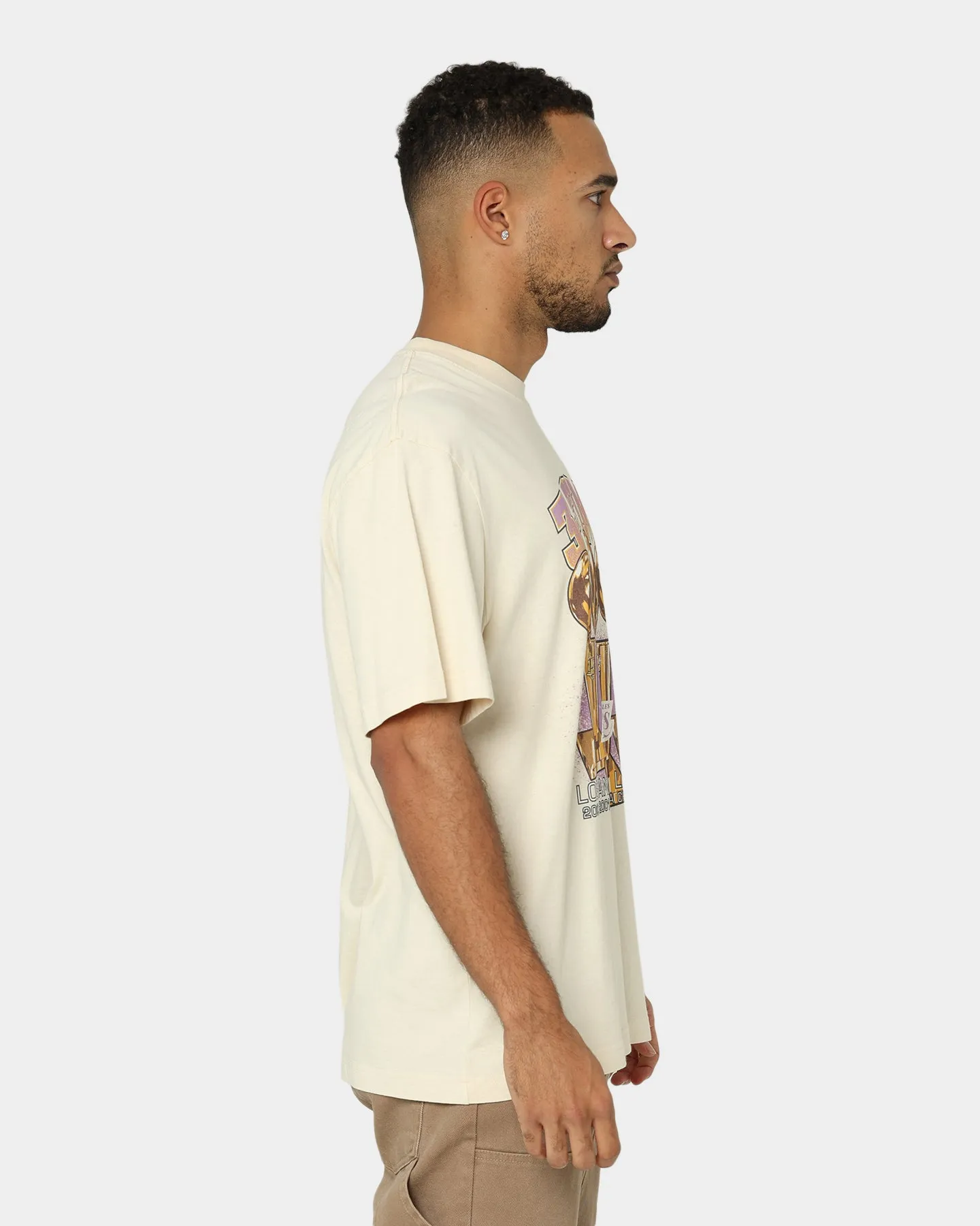 Mitchell & Ness Los Angeles Lakers 3-Peat Champs T-Shirt Khaki