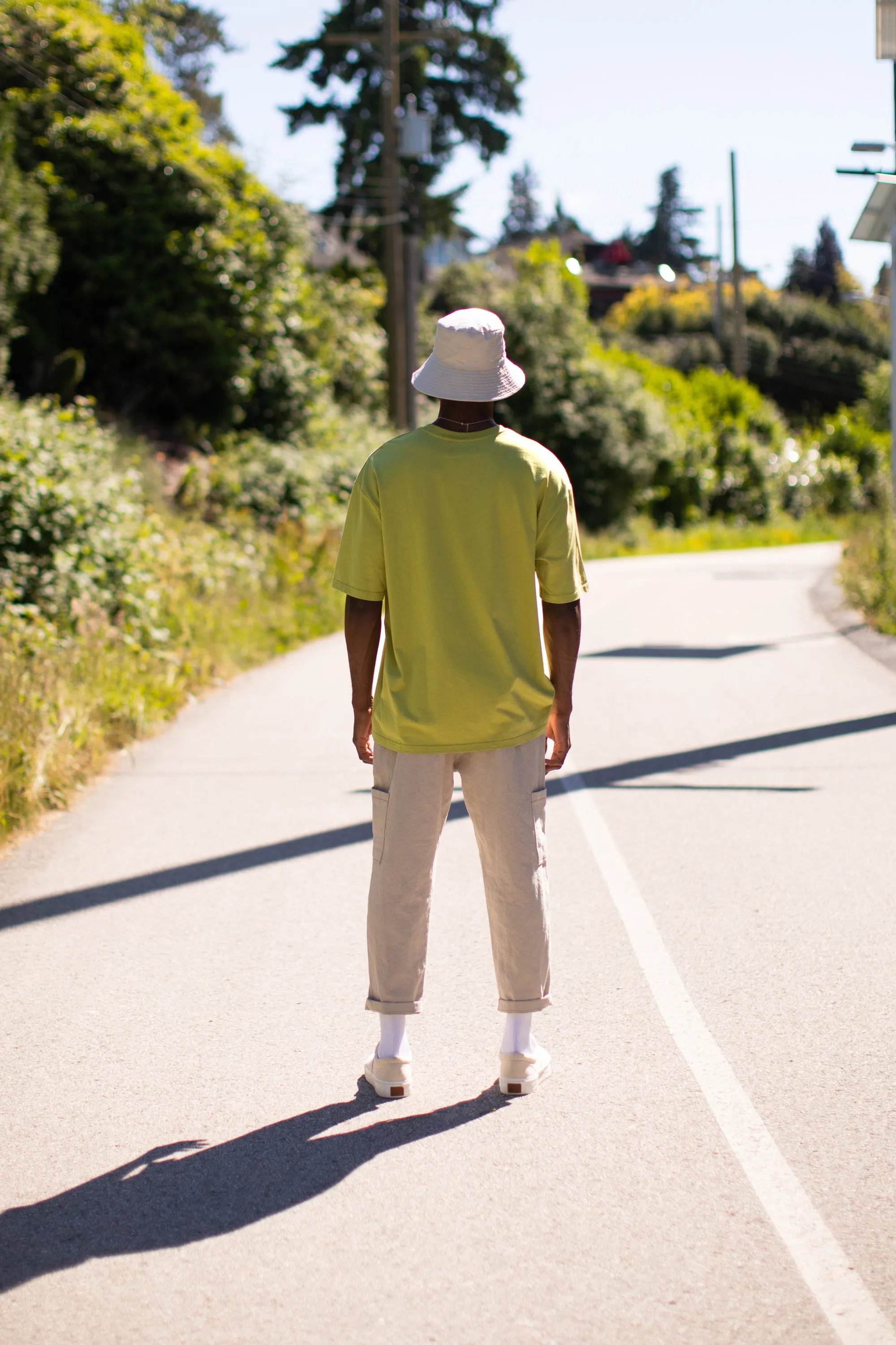 OVERSIZED GRAPHIC T-SHIRT