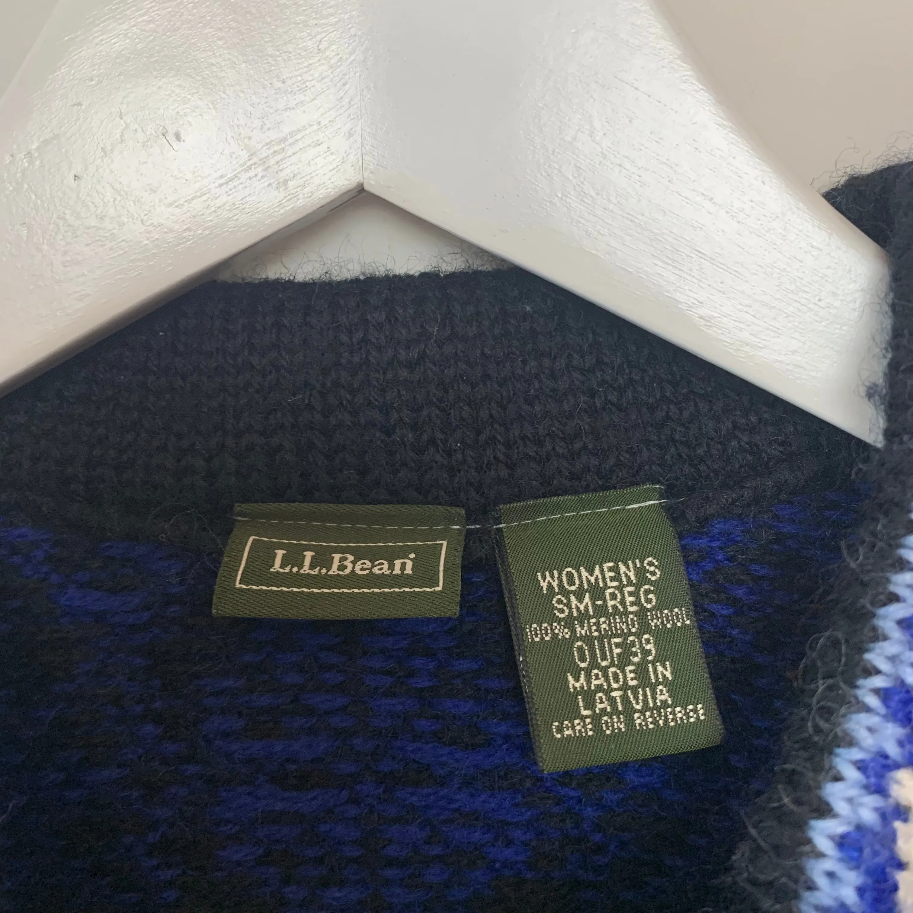 Vintage L.L. Bean Blue Wool Nordic Fair Isle Cardigan Sweater Small