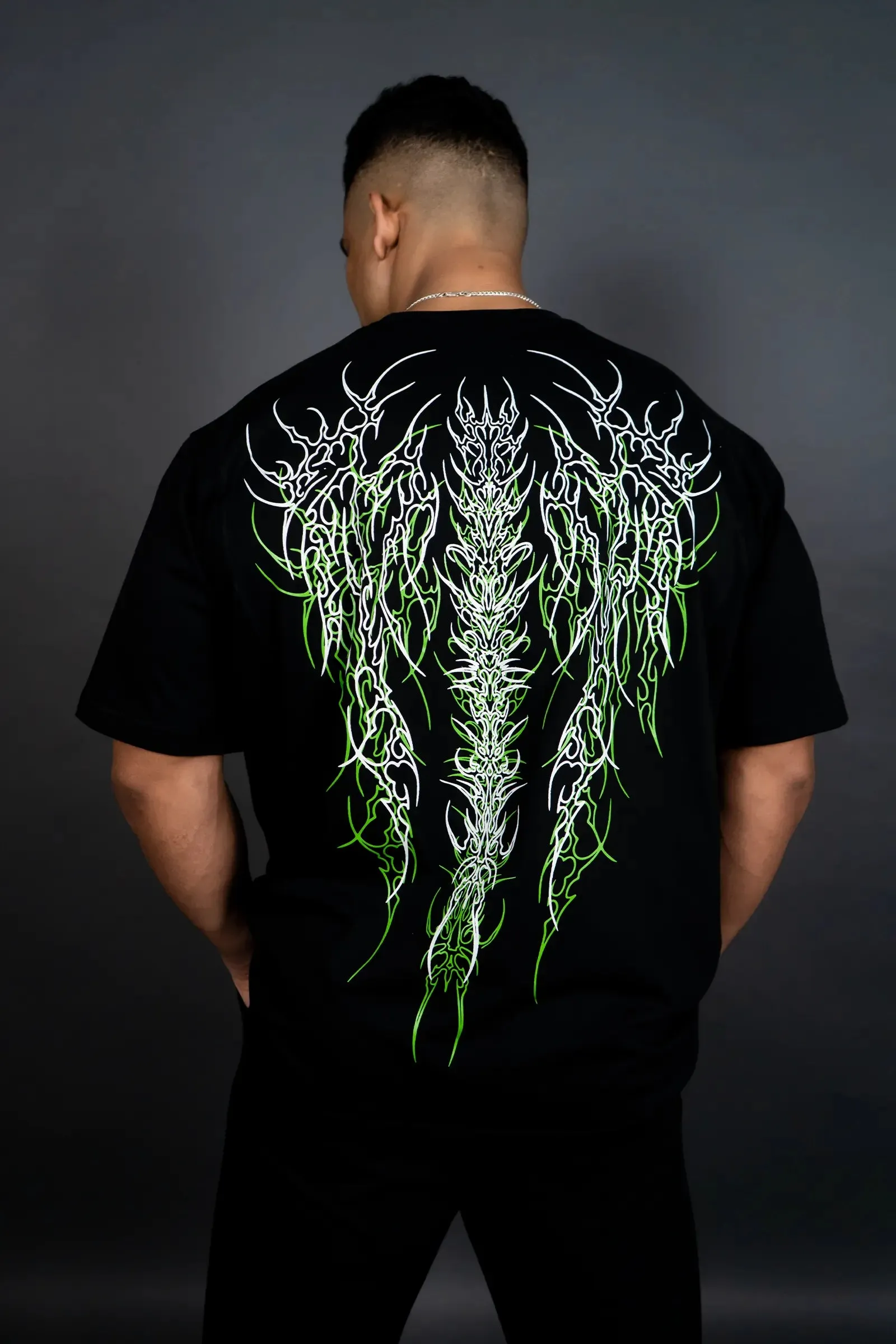 WINGED VERVE IMPACT OVERSIZED T-SHIRT (BLACK GREEN)