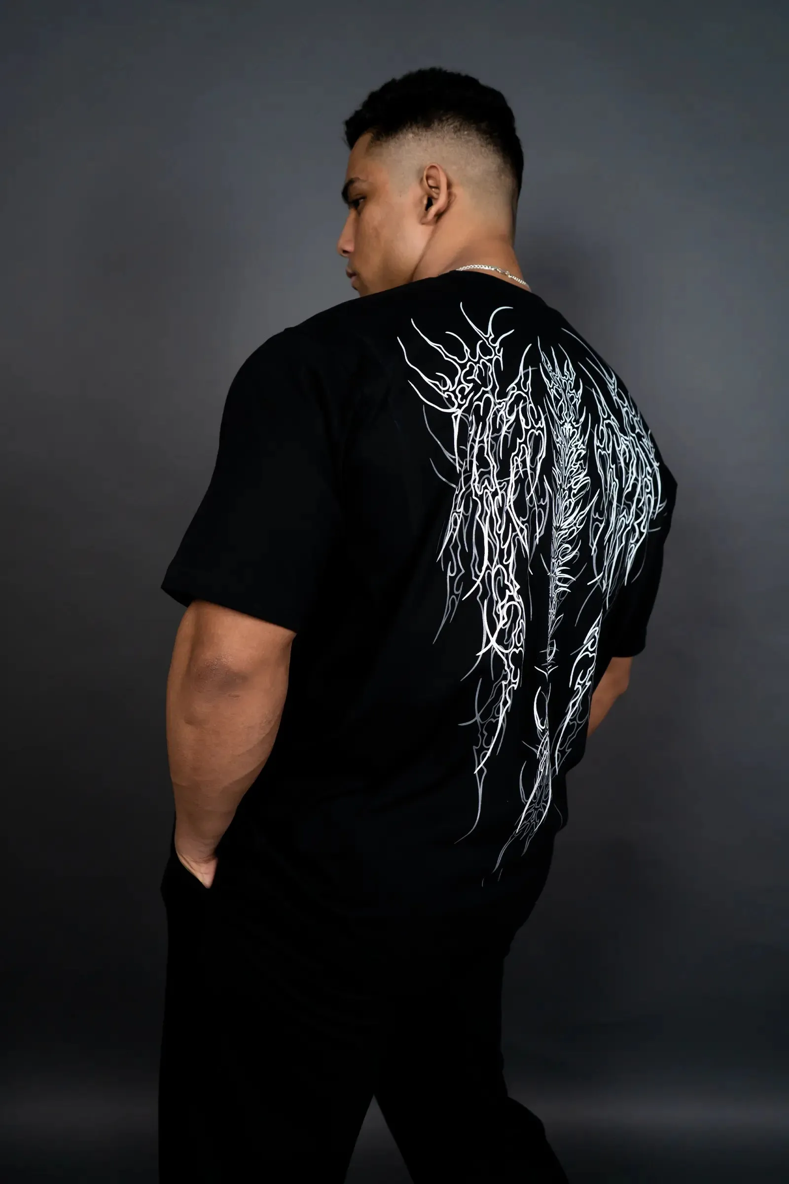 WINGED VERVE IMPACT OVERSIZED T-SHIRT (BLACK GREY)